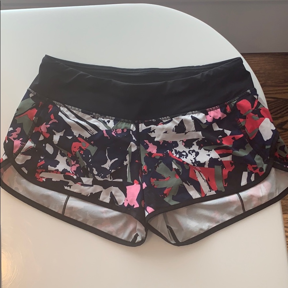 LULULEMON multi colored Speed Up Short